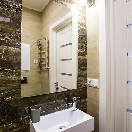 дизайнерська віп по вулиці куліша 14 Apartamento