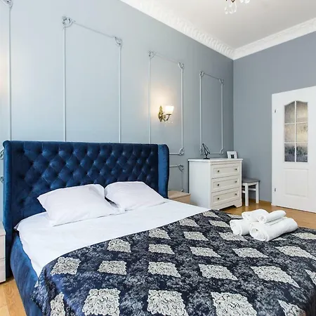 дизайнерська віп по вулиці куліша 14 *