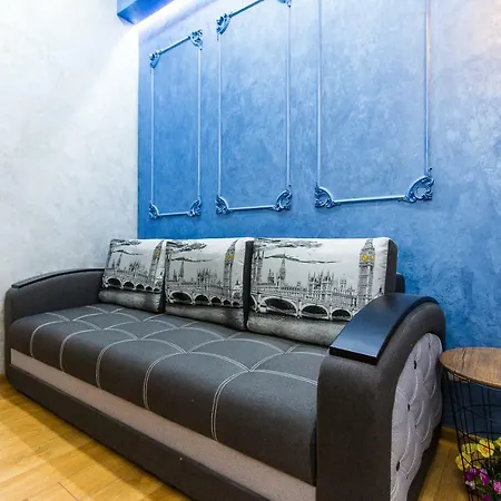 дизайнерська віп по вулиці куліша 14 Apartment Lviv