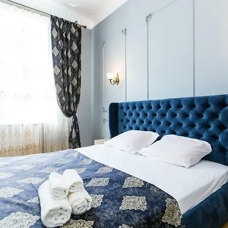 дизайнерська віп по вулиці куліша 14 Lviv