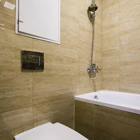 дизайнерська віп по вулиці куліша 14 *