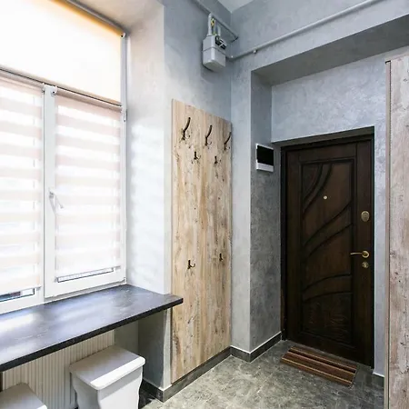 Daire дизайнерська віп по вулиці куліша 14 *