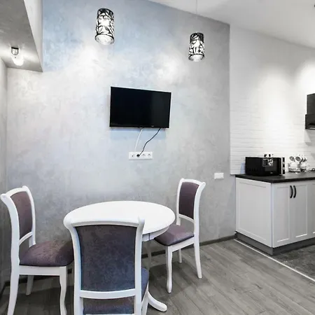 дизайнерська віп по вулиці куліша 14 Apartment *