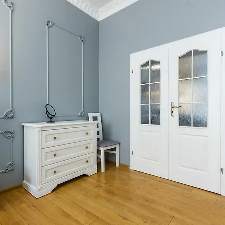 Daire дизайнерська віп по вулиці куліша 14