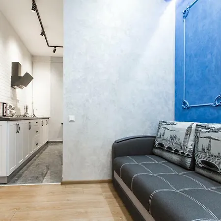 дизайнерська віп по вулиці куліша 14 *