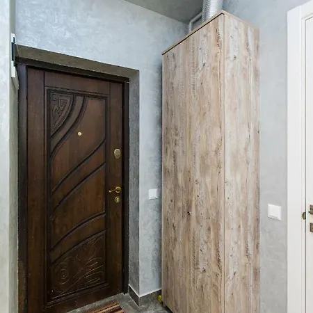 дизайнерська віп по вулиці куліша 14 Apartment *