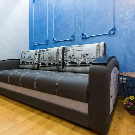 дизайнерська віп по вулиці куліша 14