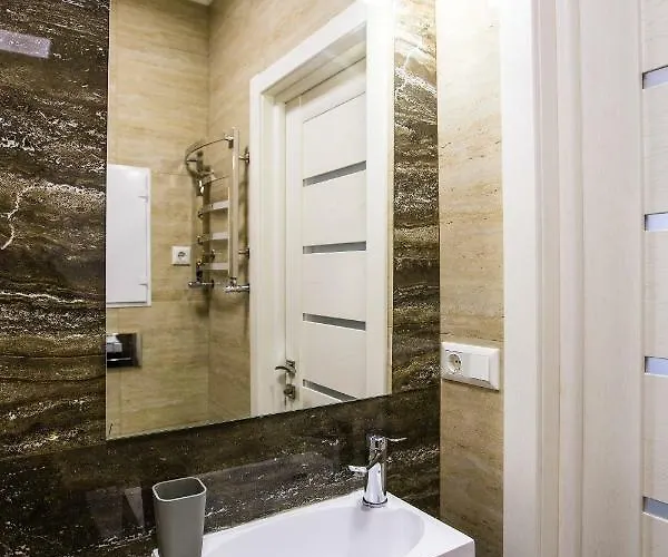 дизайнерська віп по вулиці куліша 14 Apartment