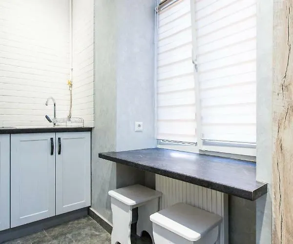 дизайнерська віп по вулиці куліша 14