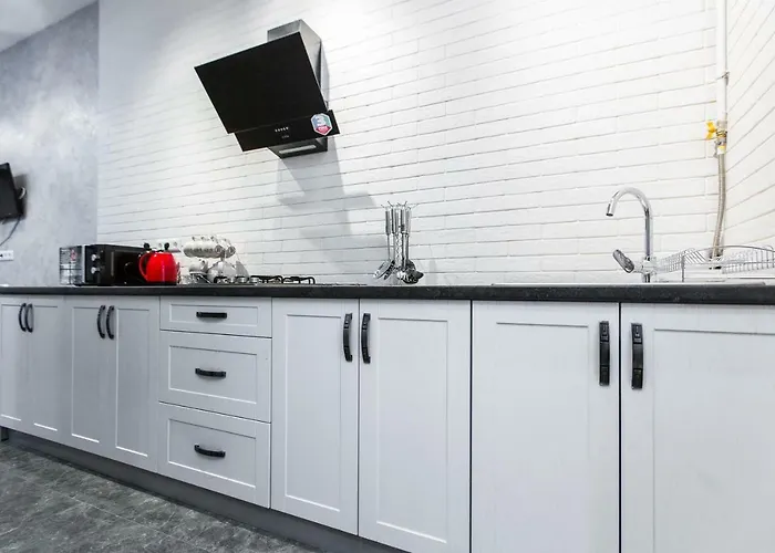 дизайнерська віп по вулиці куліша 14