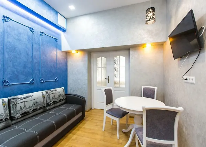 дизайнерська віп по вулиці куліша 14 Apartment *