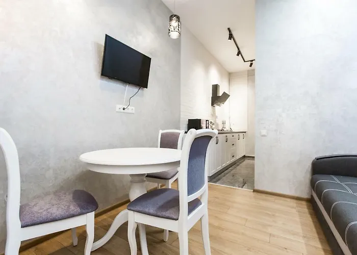 дизайнерська віп по вулиці куліша 14 Apartment