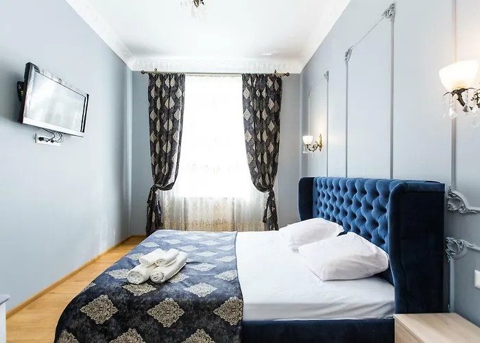 Apartment дизайнерська віп по вулиці куліша 14 *