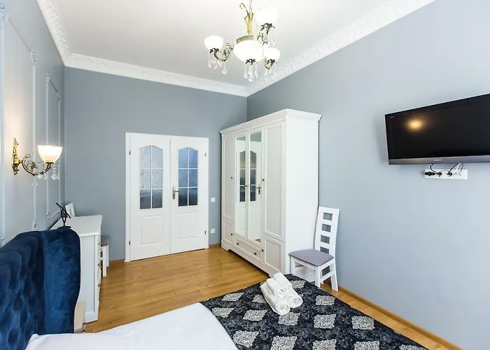 дизайнерська віп по вулиці куліша 14 Lviv