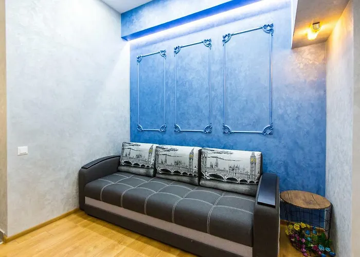 дизайнерська віп по вулиці куліша 14 Apartment *