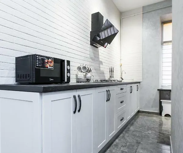 дизайнерська віп по вулиці куліша 14 *