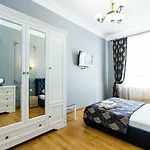 дизайнерська віп по вулиці куліша 14 Lviv