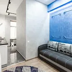 Apartman дизайнерська віп по вулиці куліша 14 Lviv