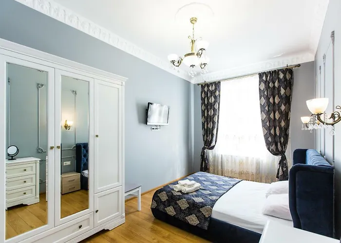 дизайнерська віп по вулиці куліша 14 * Lviv