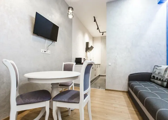 дизайнерська віп по вулиці куліша 14